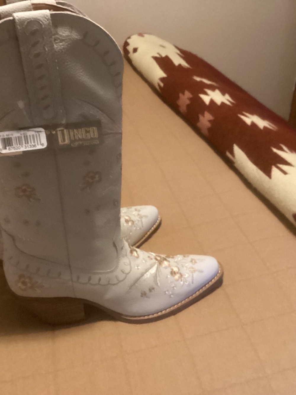 Ladies Dingo tall western boots Sz 8.5